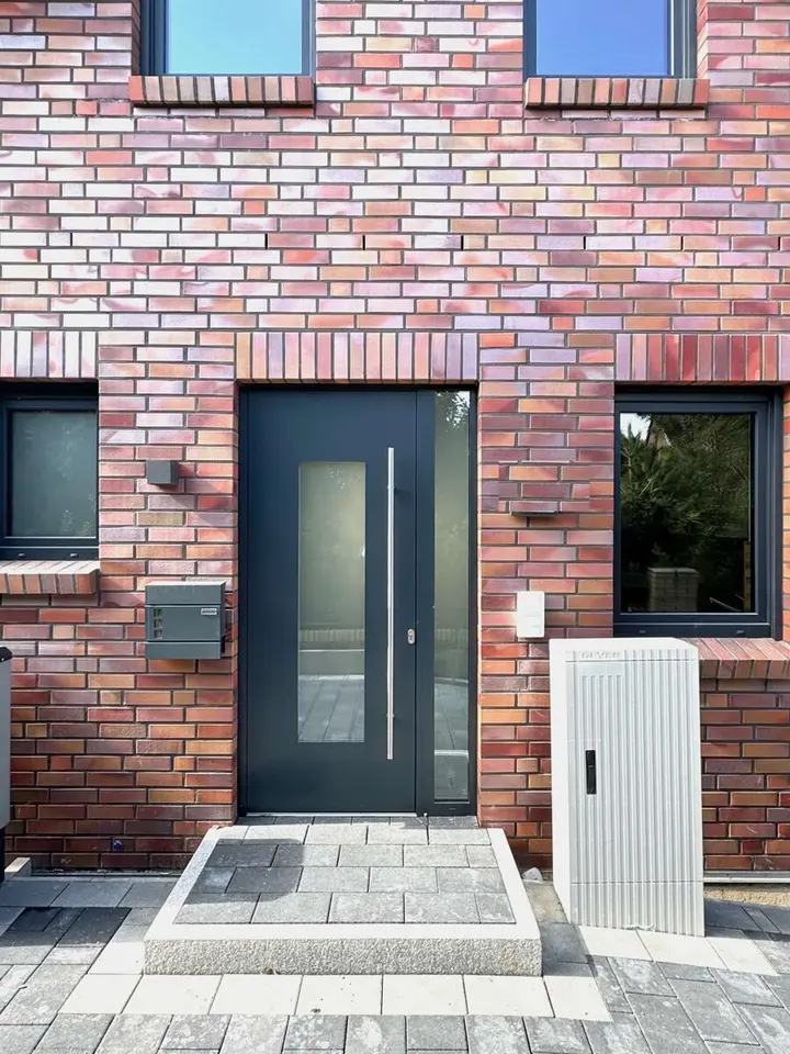 5 Zimmer Haus mit 105 m² in Lübeck – Bild 1