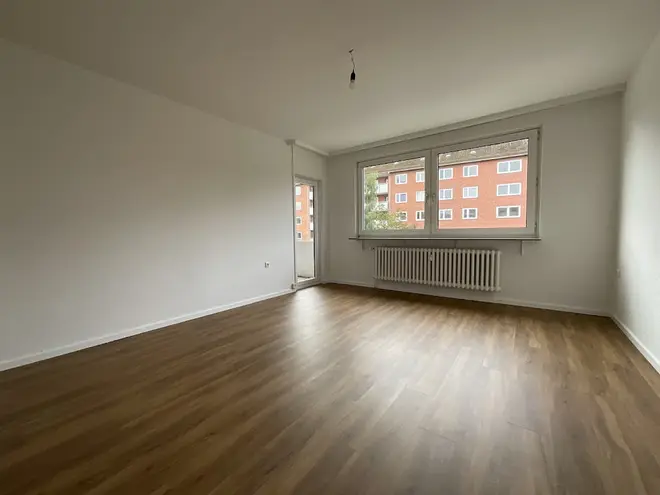 4 Zimmer Wohnung mit 82 m² in Kiel – Bild 1