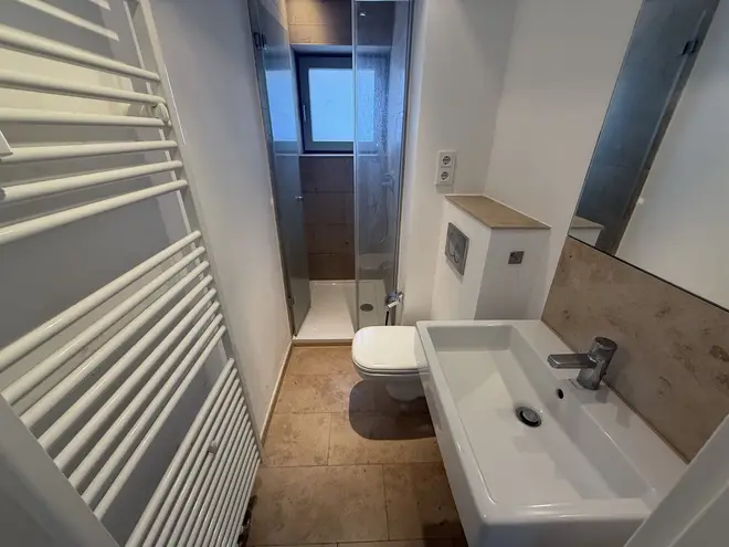 1 Zimmer Wohnung mit 28 m² in Köln – Bild 6