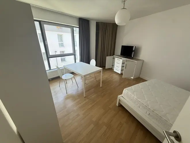 1 Zimmer Wohnung mit 28 m² in Köln – Bild 7