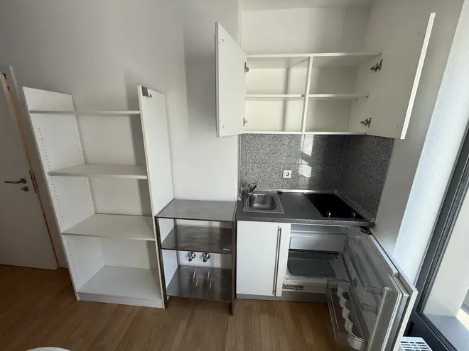 1 Zimmer Wohnung mit 28 m² in Köln – Bild 9