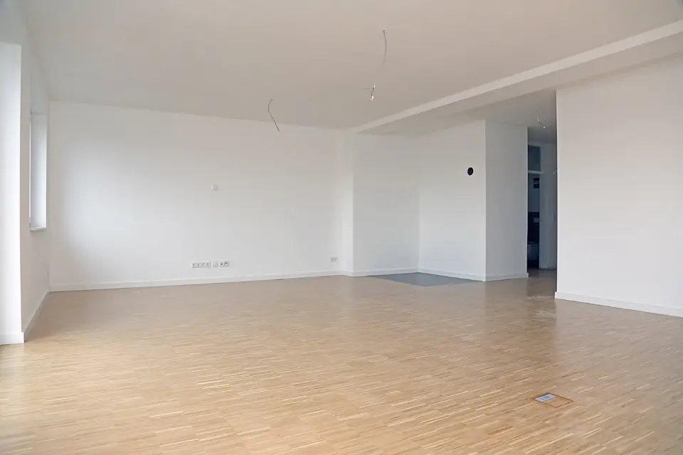 4 Zimmer Wohnung mit 143 m² in Weimar – Bild 2