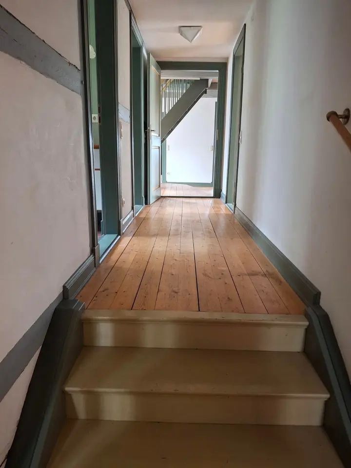 8 Zimmer Wohnung mit 200 m² in Lüneburg – Bild 8