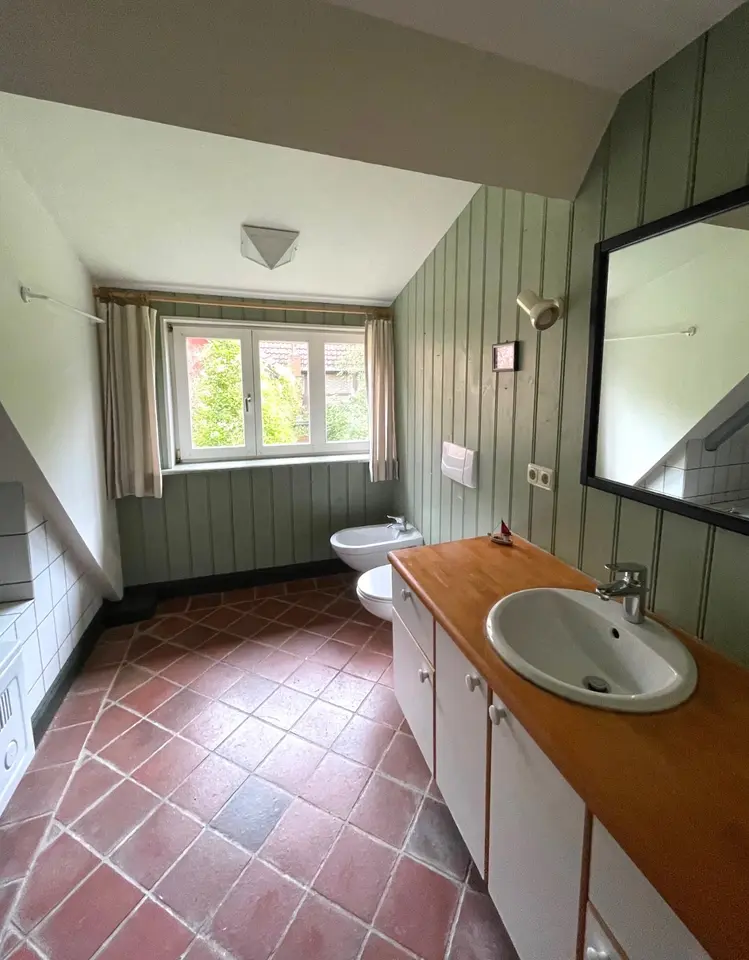 8 Zimmer Wohnung mit 200 m² in Lüneburg – Bild 9