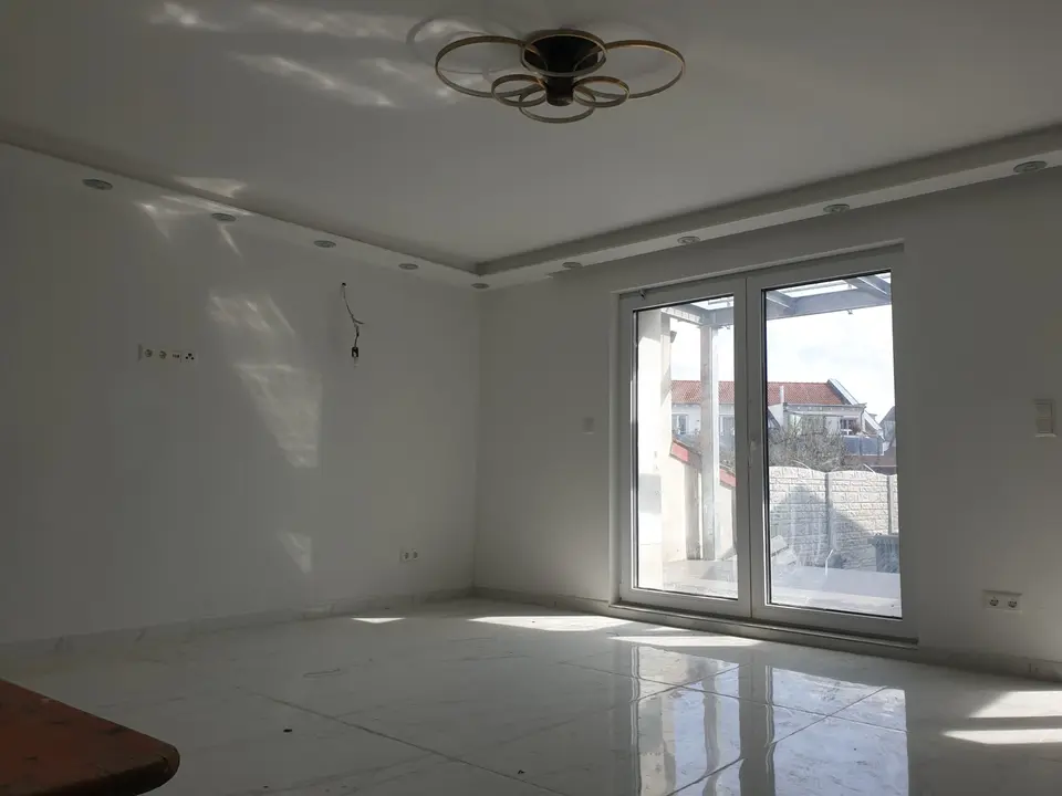 5 Zimmer Haus mit 125 m² in Vaihingen an der Enz – Bild 2