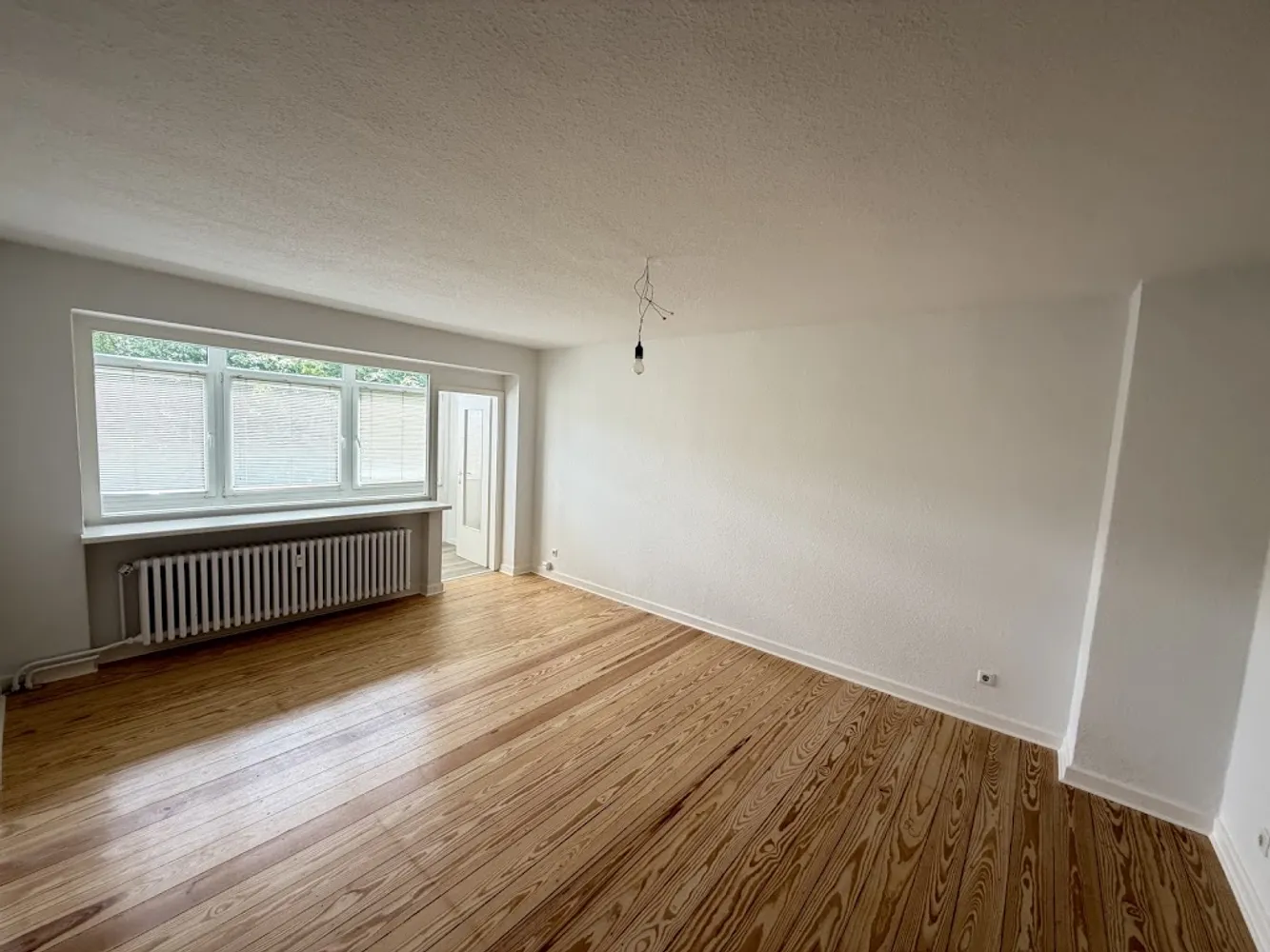 4 Zimmer Wohnung mit 77 m² in Kiel – Bild 1