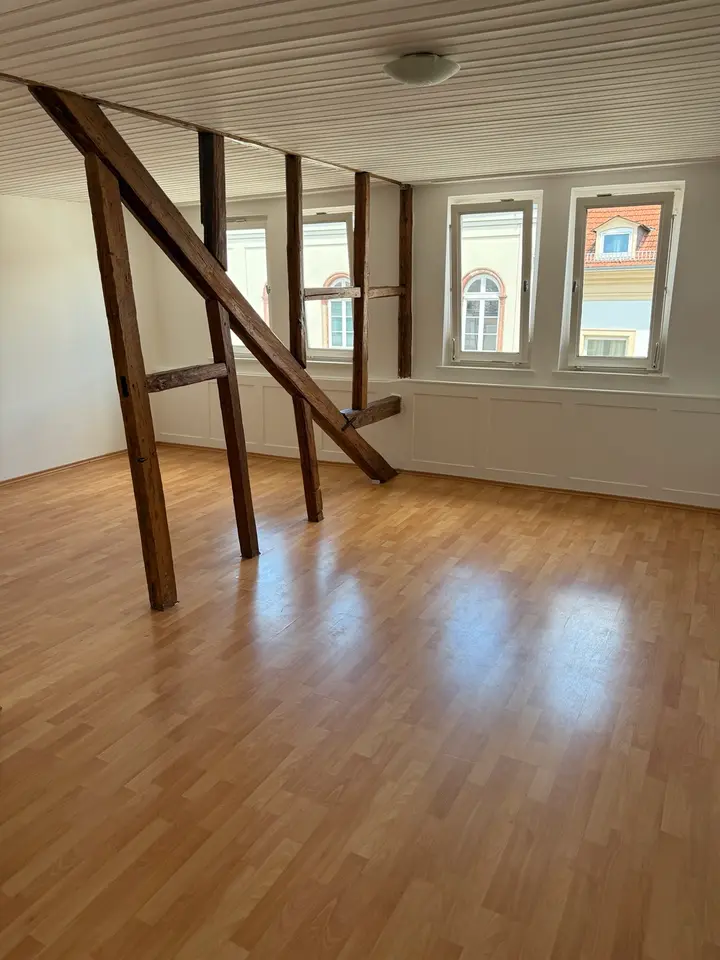 4 Zimmer Wohnung mit 80 m² in Oberursel – Bild 2