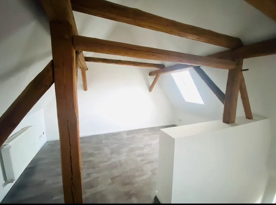 4 Zimmer Wohnung mit 150 m² in Gera – Bild 2