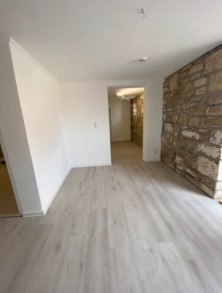 4 Zimmer Wohnung mit 150 m² in Gera – Bild 3