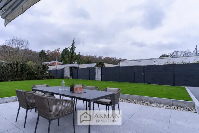 6 Zimmer Haus mit 312 m² in Darmstadt – Bild 8