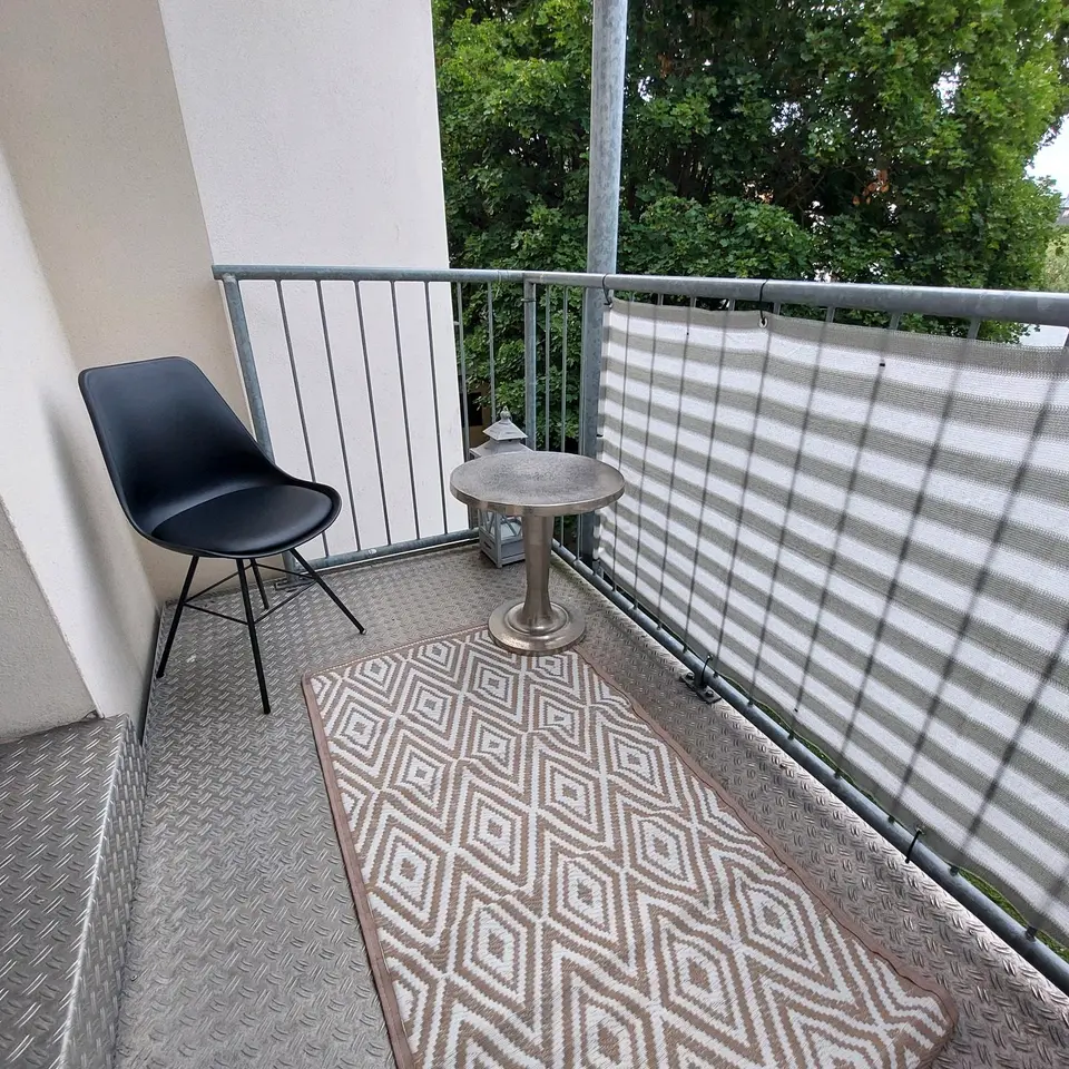 2 Zimmer Wohnung mit 51 m² in Plauen – Bild 2