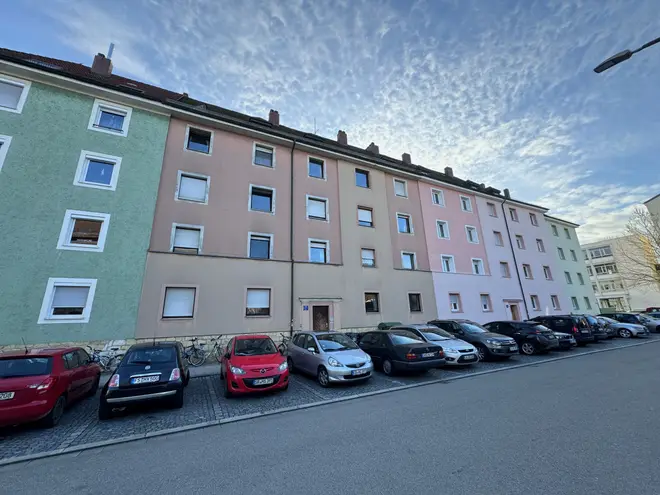 4 Zimmer Wohnung mit 92 m² in Regensburg – Bild 1