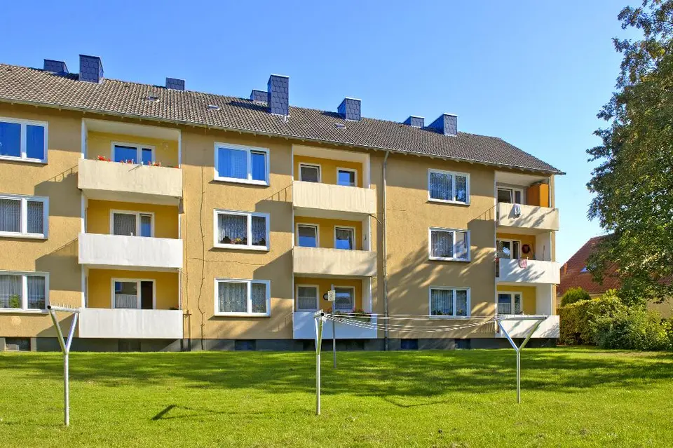 4 Zimmer Wohnung mit 77 m² in Detmold – Bild 1