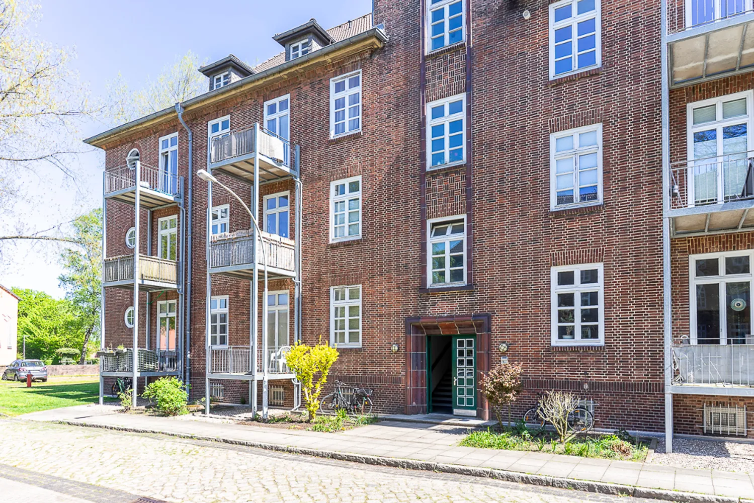 2 Zimmer Wohnung mit 75 m² in Flensburg – Bild 2