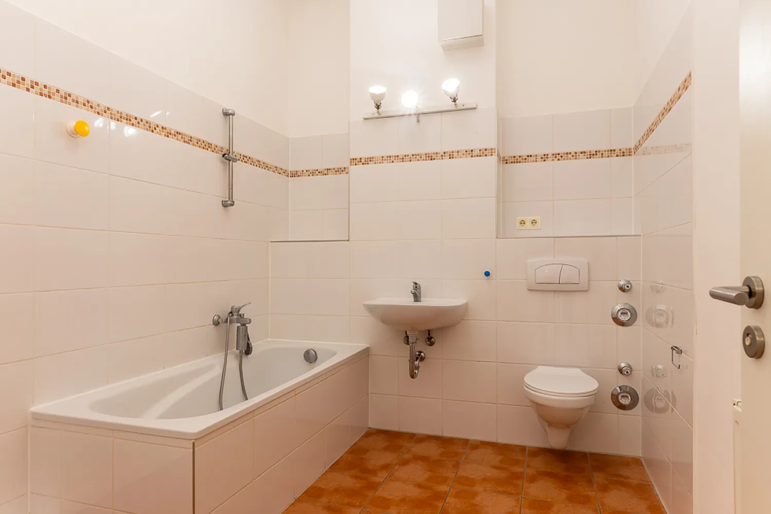 2 Zimmer Wohnung mit 75 m² in Flensburg – Bild 4