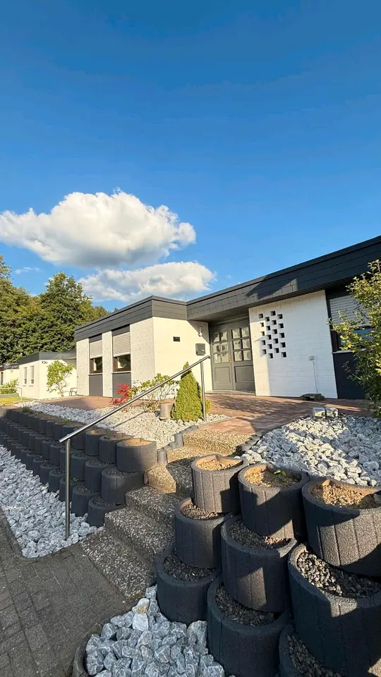 5 Zimmer Haus mit 120 m² in Siegen – Bild 1