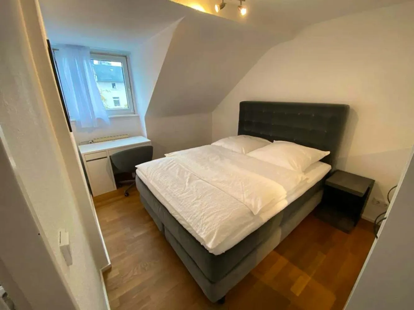 WG-Zimmer mit 25 m² in Frankfurt am Main – Bild 1