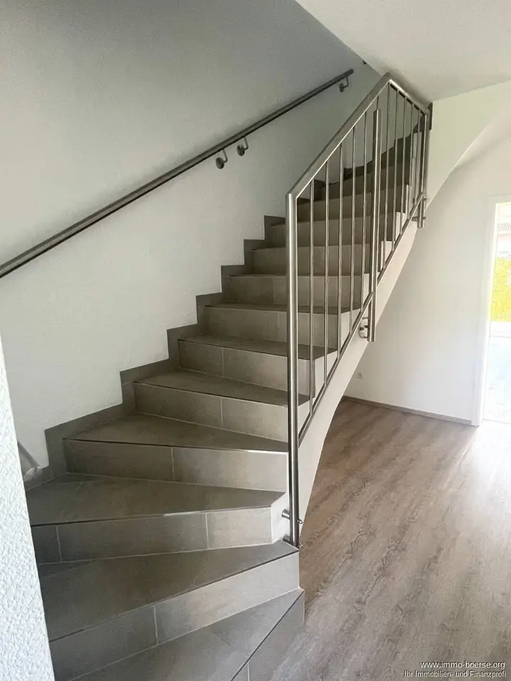 4 Zimmer Haus mit 98 m² in Oldenburg – Bild 4