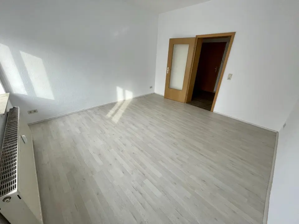 2 Zimmer Wohnung mit 60 m² in Gera – Bild 2