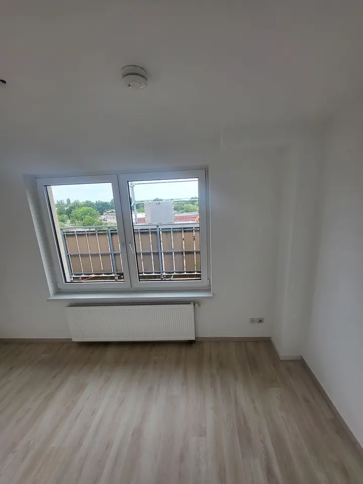 3 Zimmer Wohnung mit 81 m² in Dessau-Roßlau – Bild 3