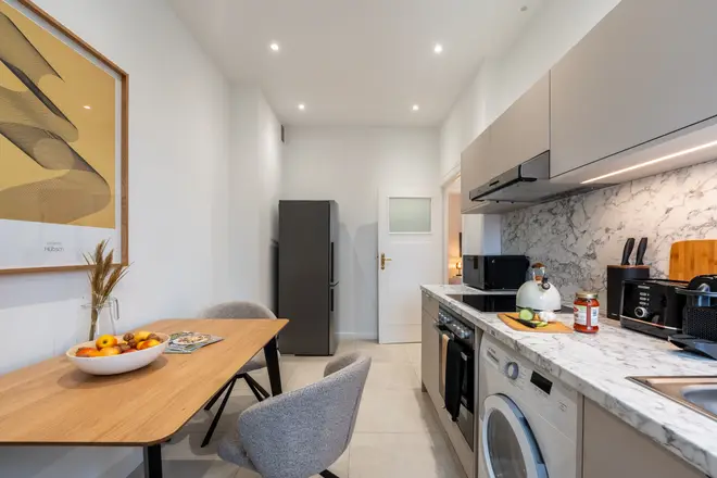 2 Zimmer Wohnung mit 55 m² in Berlin – Bild 12