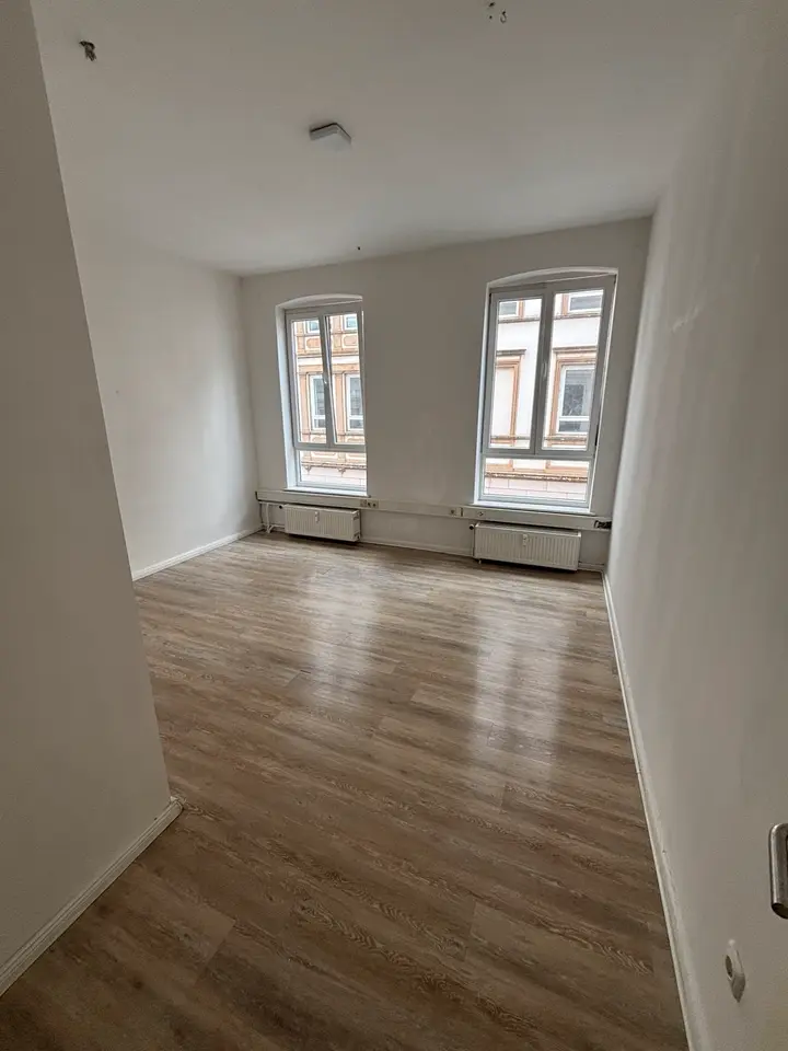 7 Zimmer Wohnung mit 162 m² in Flensburg – Bild 2