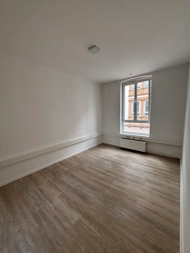 7 Zimmer Wohnung mit 162 m² in Flensburg – Bild 3