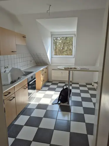 2 Zimmer Wohnung mit 78 m² in Hannover – Bild 2