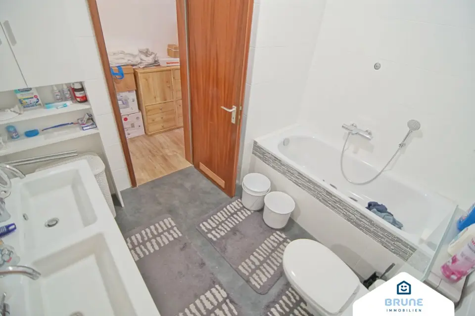 3 Zimmer Wohnung mit 104 m² in Bremerhaven – Bild 8