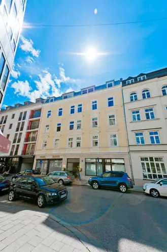 3 Zimmer Wohnung mit 90 m² in München – Bild 4