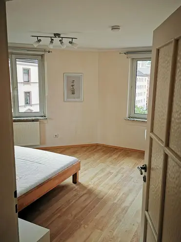 WG-Zimmer in Frankfurt am Main – Bild 1