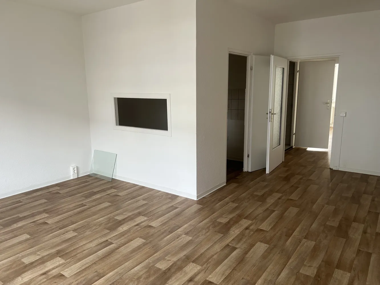 3 Zimmer Wohnung mit 60 m² in Neubrandenburg – Bild 1