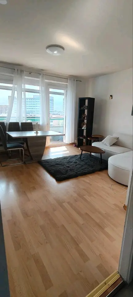 2 Zimmer Wohnung mit 52 m² in Neubrandenburg – Bild 2