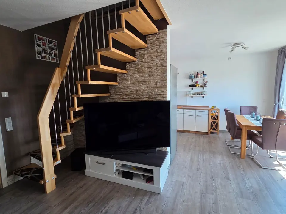 3 Zimmer Wohnung mit 96 m² in Weimar – Bild 2