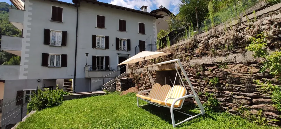 4 Zimmer Haus mit 60 m² in Stuttgart – Bild 2