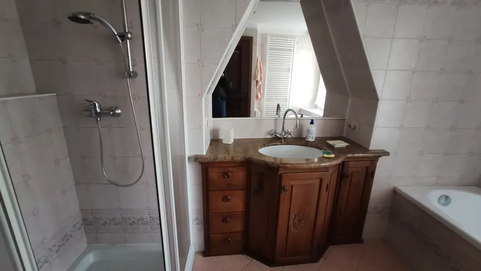 4 Zimmer Haus mit 60 m² in Stuttgart – Bild 7