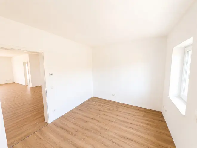 4 Zimmer Wohnung mit 125 m² in Potsdam – Bild 3