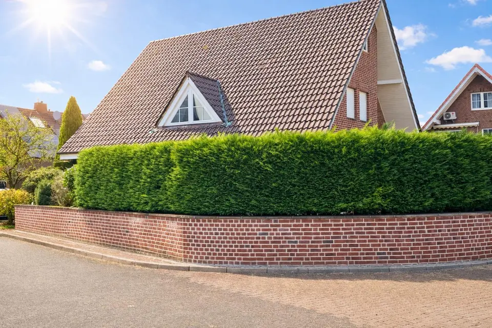 8 Zimmer Haus mit 175 m² in Neuss – Bild 3