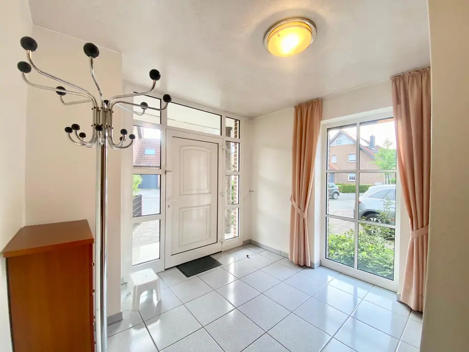 8 Zimmer Haus mit 175 m² in Neuss – Bild 5