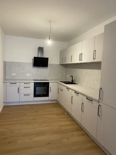 2 Zimmer Wohnung mit 86 m² in Lübeck – Bild 4