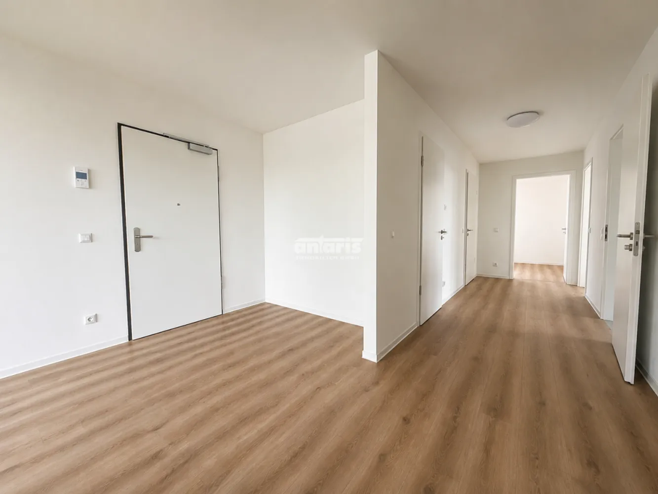 5 Zimmer Wohnung mit 132 m² in Erfurt – Bild 2