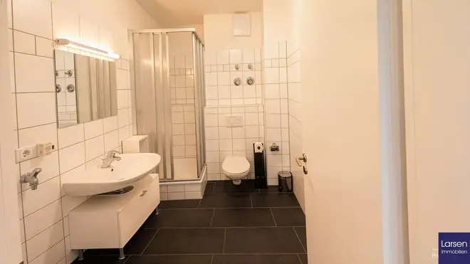 5 Zimmer Wohnung mit 120 m² in Regensburg – Bild 10