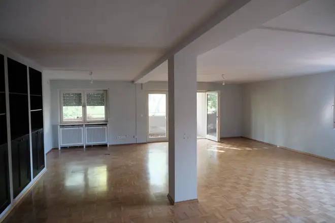 2 Zimmer Wohnung mit 125 m² in Mannheim – Bild 2
