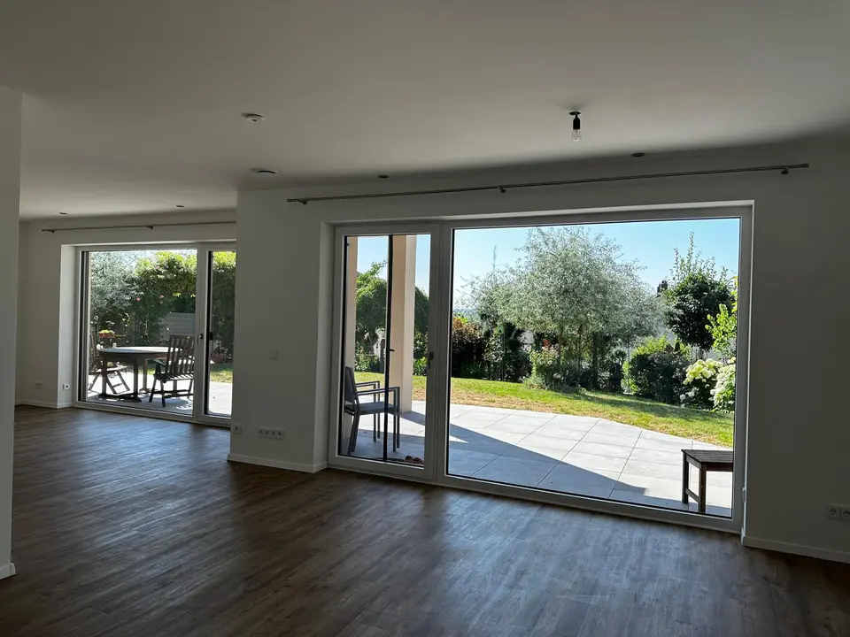 4 Zimmer Wohnung mit 129 m² in Amberg – Bild 2