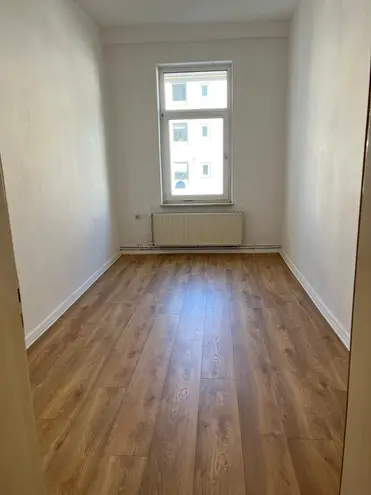 6 Zimmer Wohnung mit 155 m² in Hannover – Bild 10