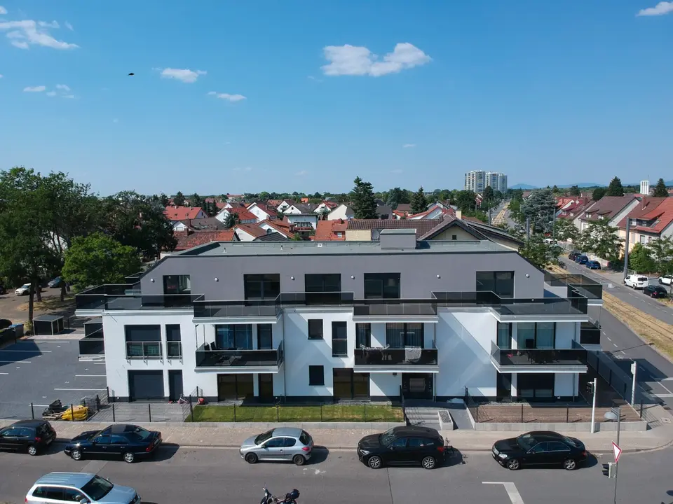 3 Zimmer Wohnung mit 112 m² in Mannheim – Bild 2
