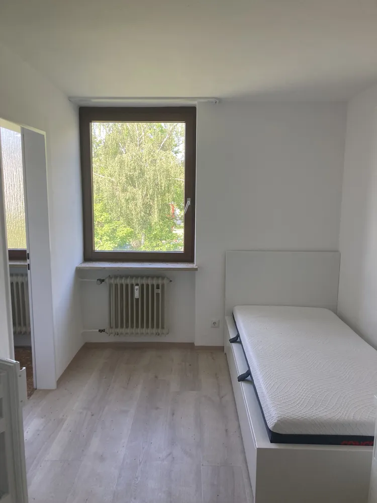 1 Zimmer Wohnung mit 18 m² in Erlangen – Bild 8