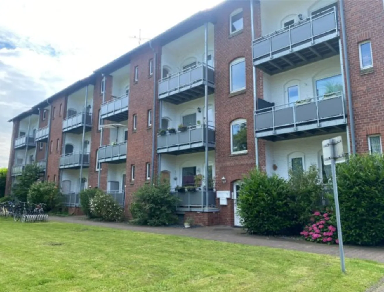 2 Zimmer Wohnung mit 55 m² in Krefeld – Bild 1