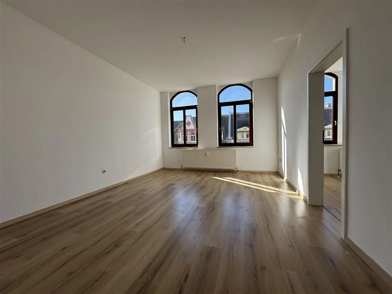 4 Zimmer Wohnung mit 90 m² in Plauen – Bild 2
