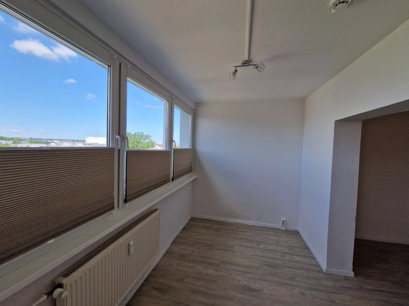 2 Zimmer Wohnung mit 42 m² in Neubrandenburg – Bild 3
